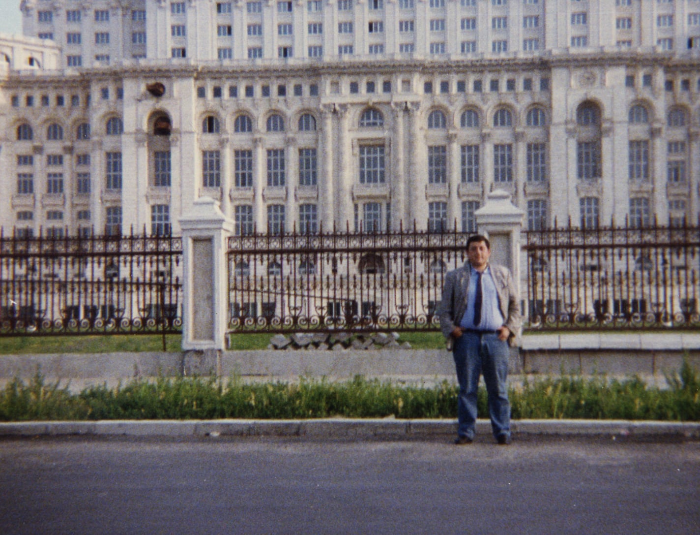 Bükreş-Çavuşesku Sarayı-Romanya-1993
