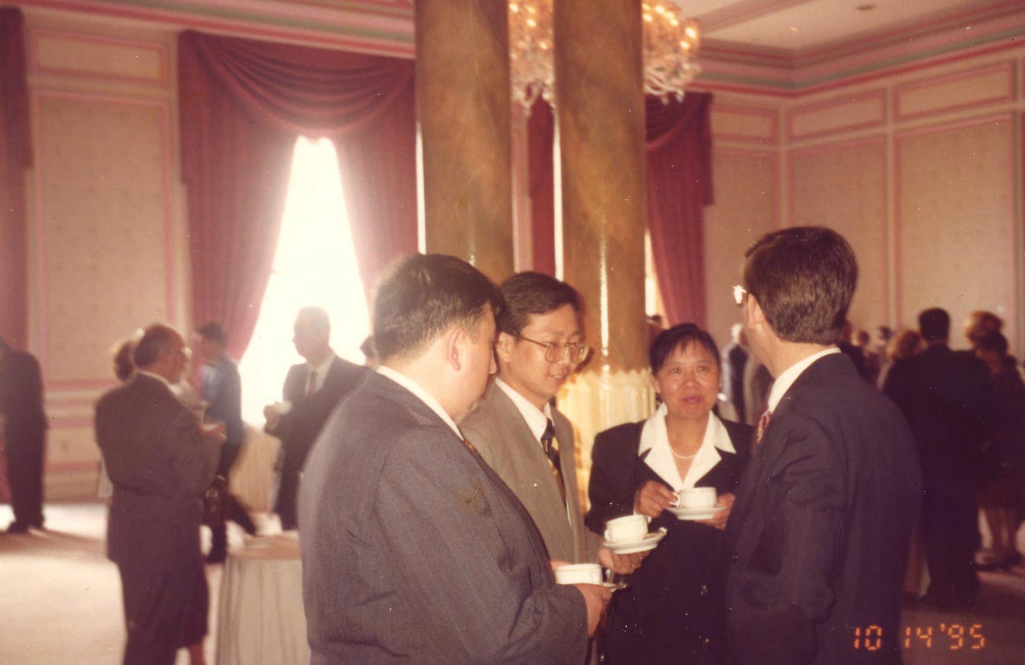 ciragan-sarayi-ahmet-hamamcioglu-1995