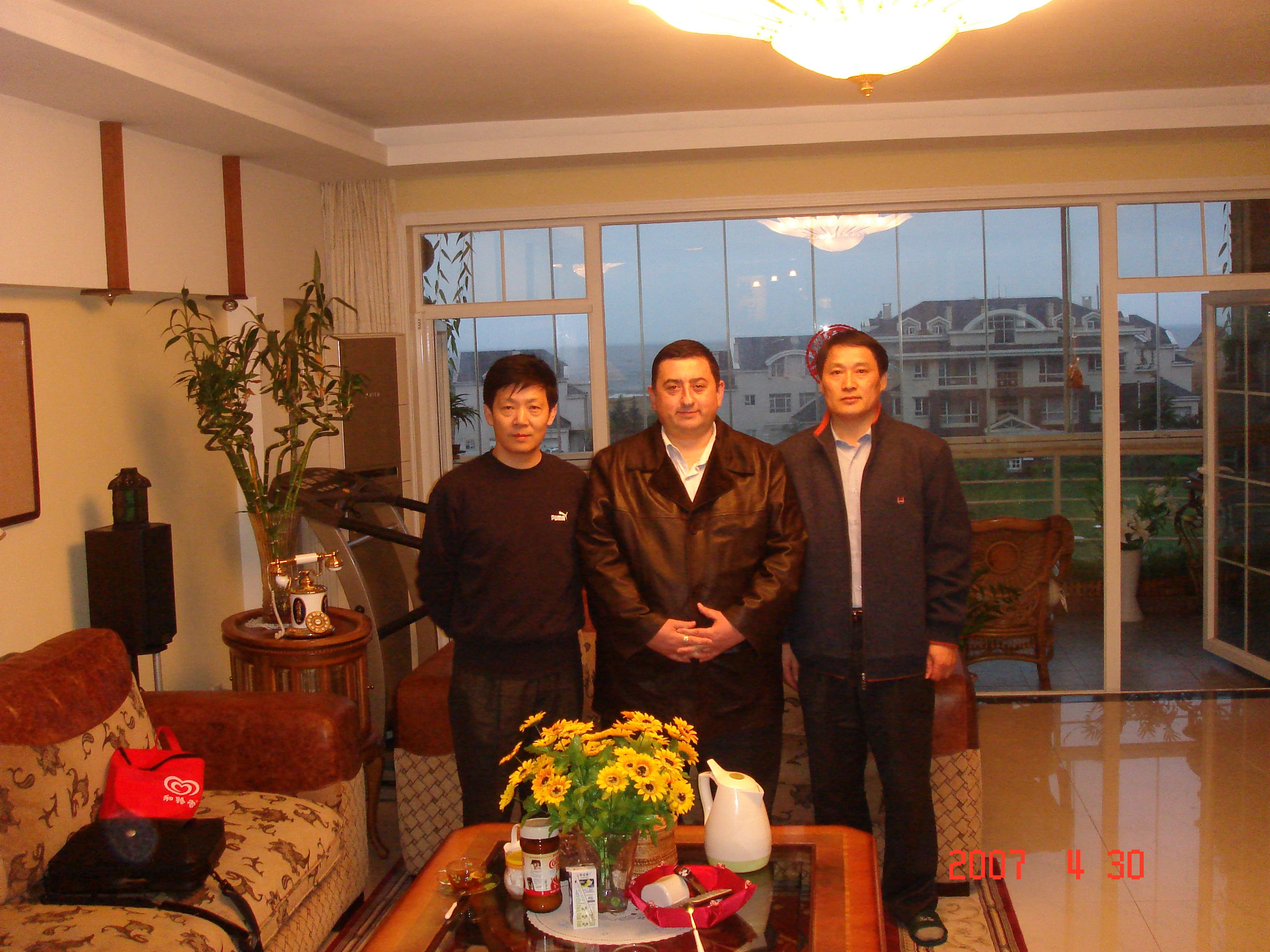 Qingdao-Mr John Evi-Qingdao-2007